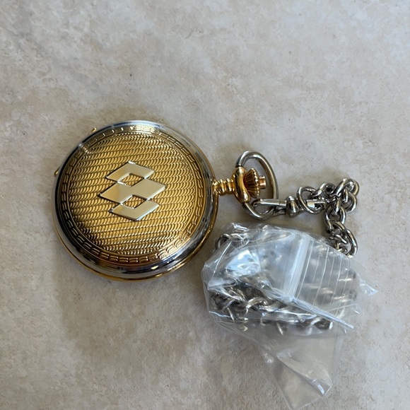 Armitron pocket Watch battery TT with chain - Picture 3 of 5